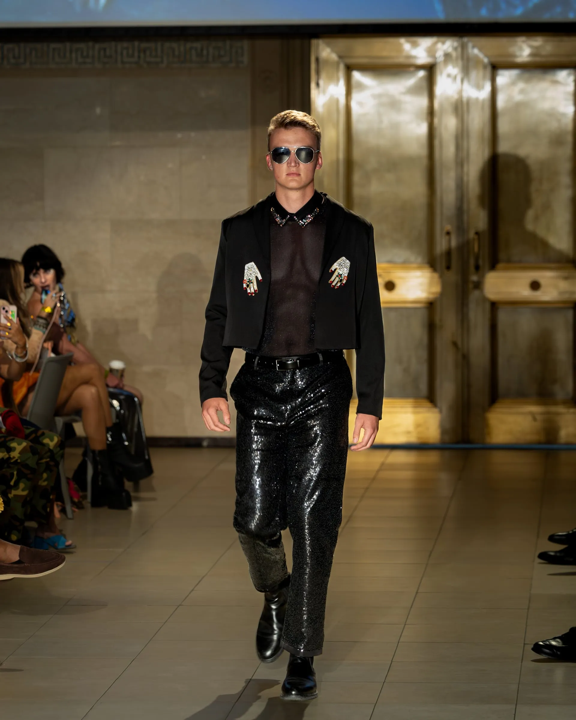 Laurin Bassler — Fashion Show in New York photographed by Yves Bachmann