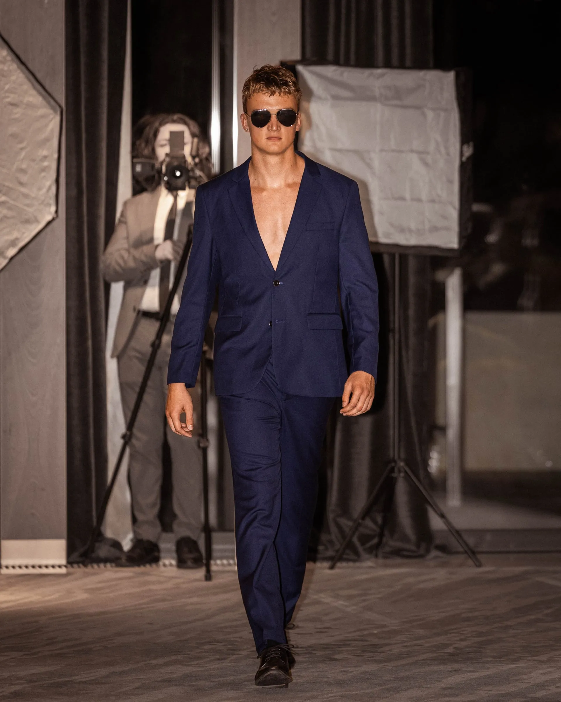 Laurin Bassler — Fashion Show photographed by Joel Noboa